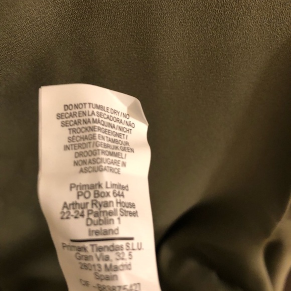 PRIMARK Forrest Green Blouse w/ Buttons NWT - Picture 7 of 8